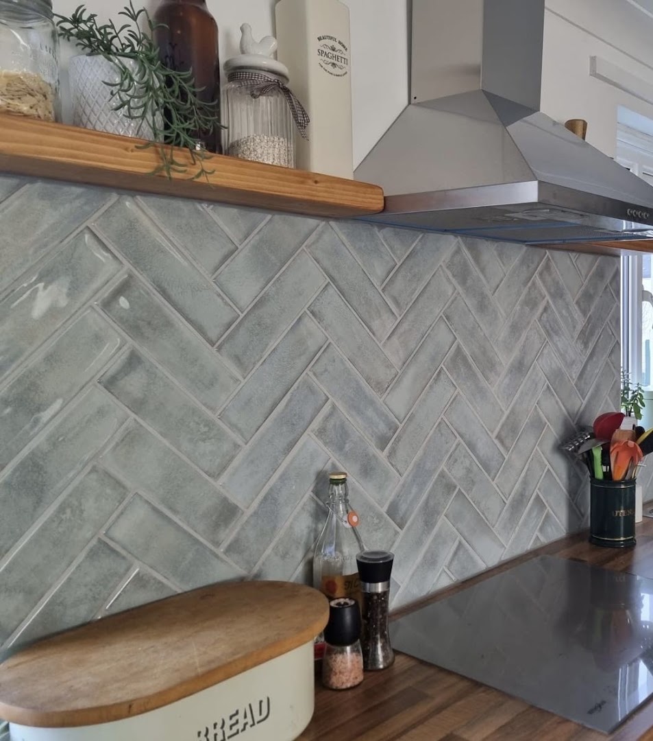AW Tiling Services — Photos 3