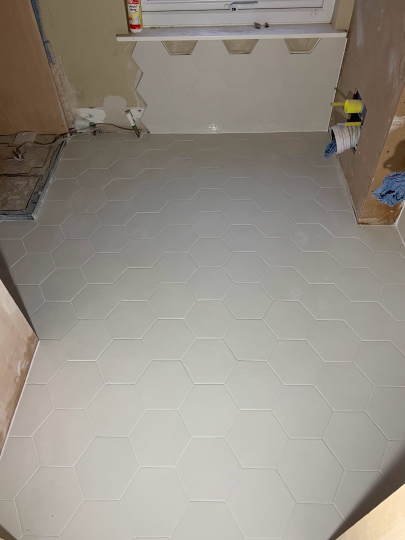 AW Tiling Services — Photos 13
